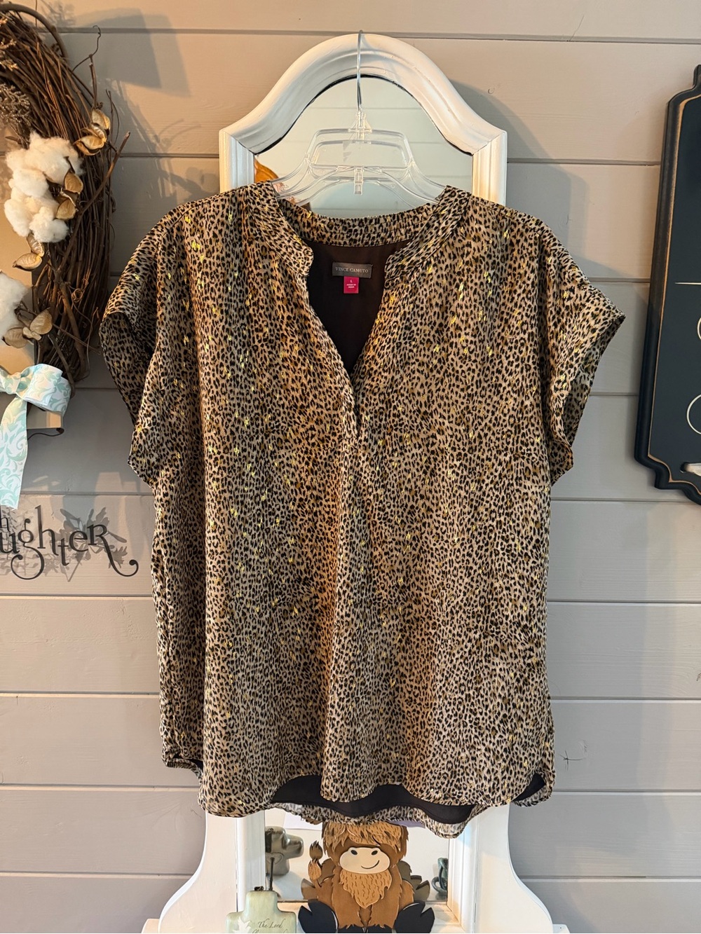 Vince Camuto Brown Leopard Print Short Sleeve V-Neck Blouse